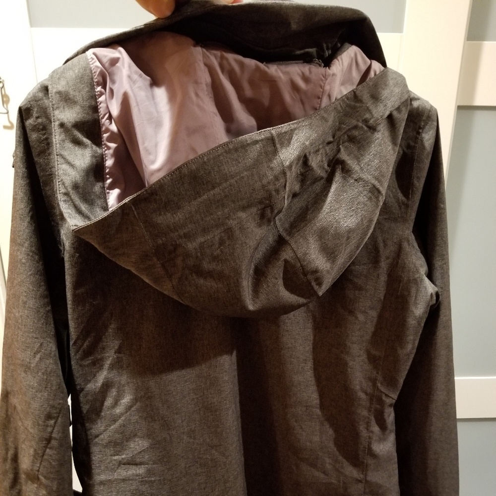 The north face grey soft shell hooded jacket